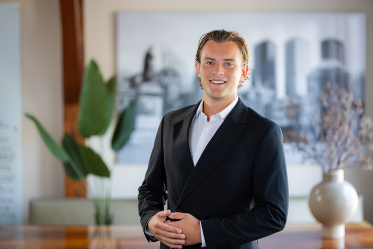 Colin Plug - Financieel Medewerker bij Level Real Estate